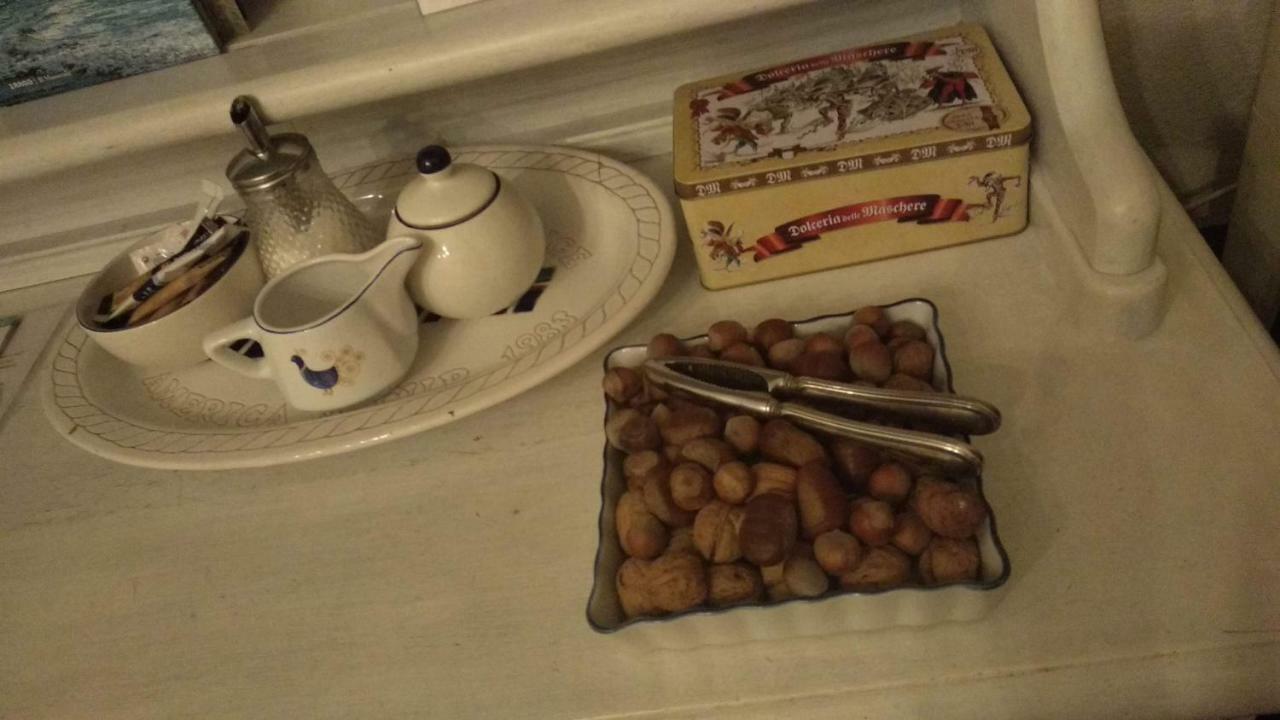 La Posadina House A Cagliari Locazioni Turistiche Brevi Bed and Breakfast Buitenkant foto